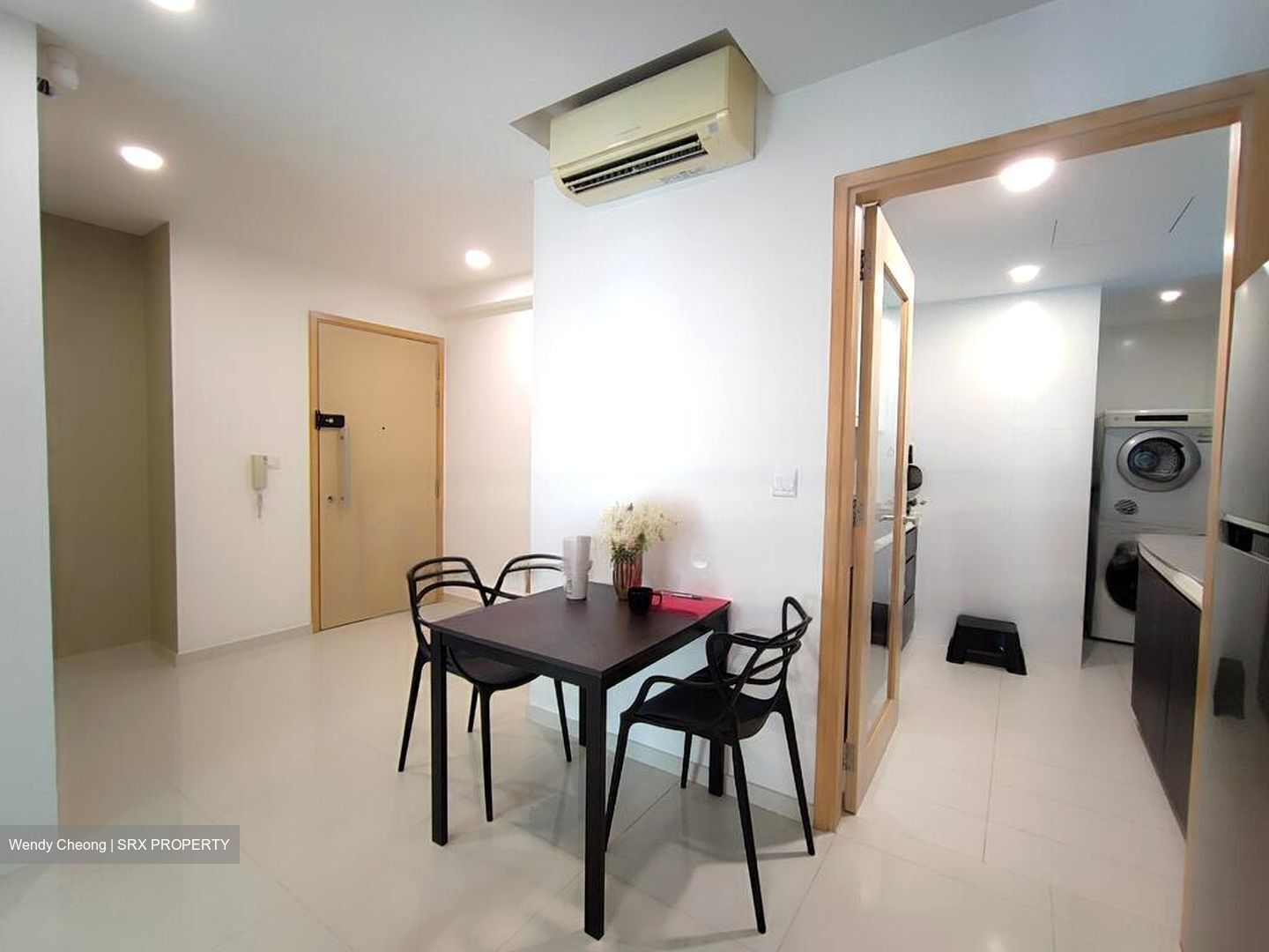Esparina Residences (D19), Condominium #468491291